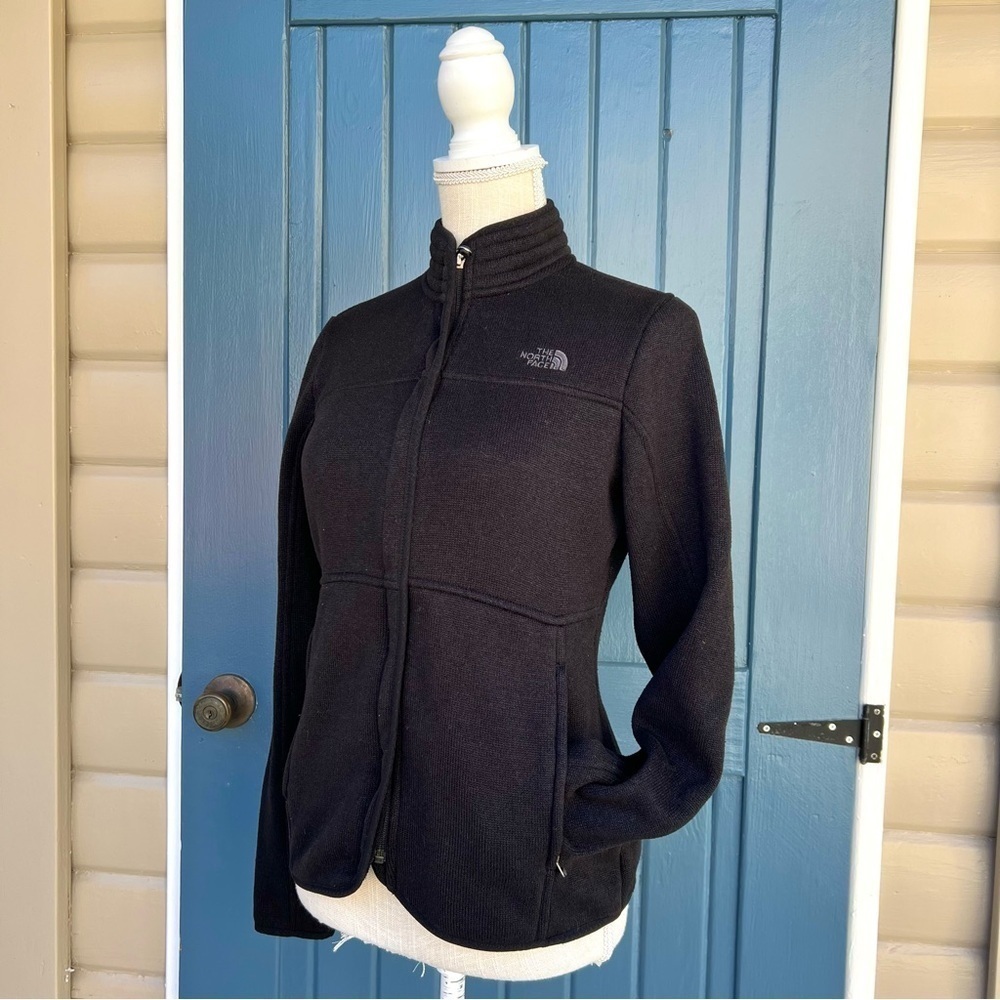 The e North Face Black Fleece Full Zip Jacket Women S/P